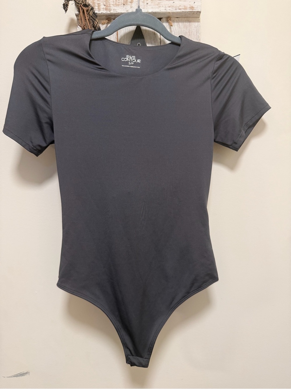 SWS Contour Gray Shapewear Bodysuit | Size Small | Short Sleeve Smoothing